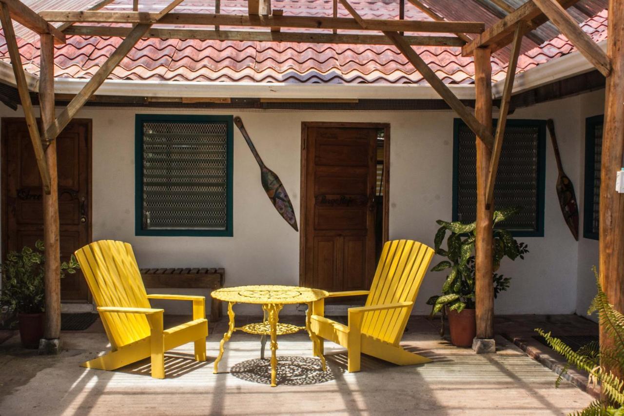 Dona Mara Gastro Hotel Bocas del Toro Eksteriør billede