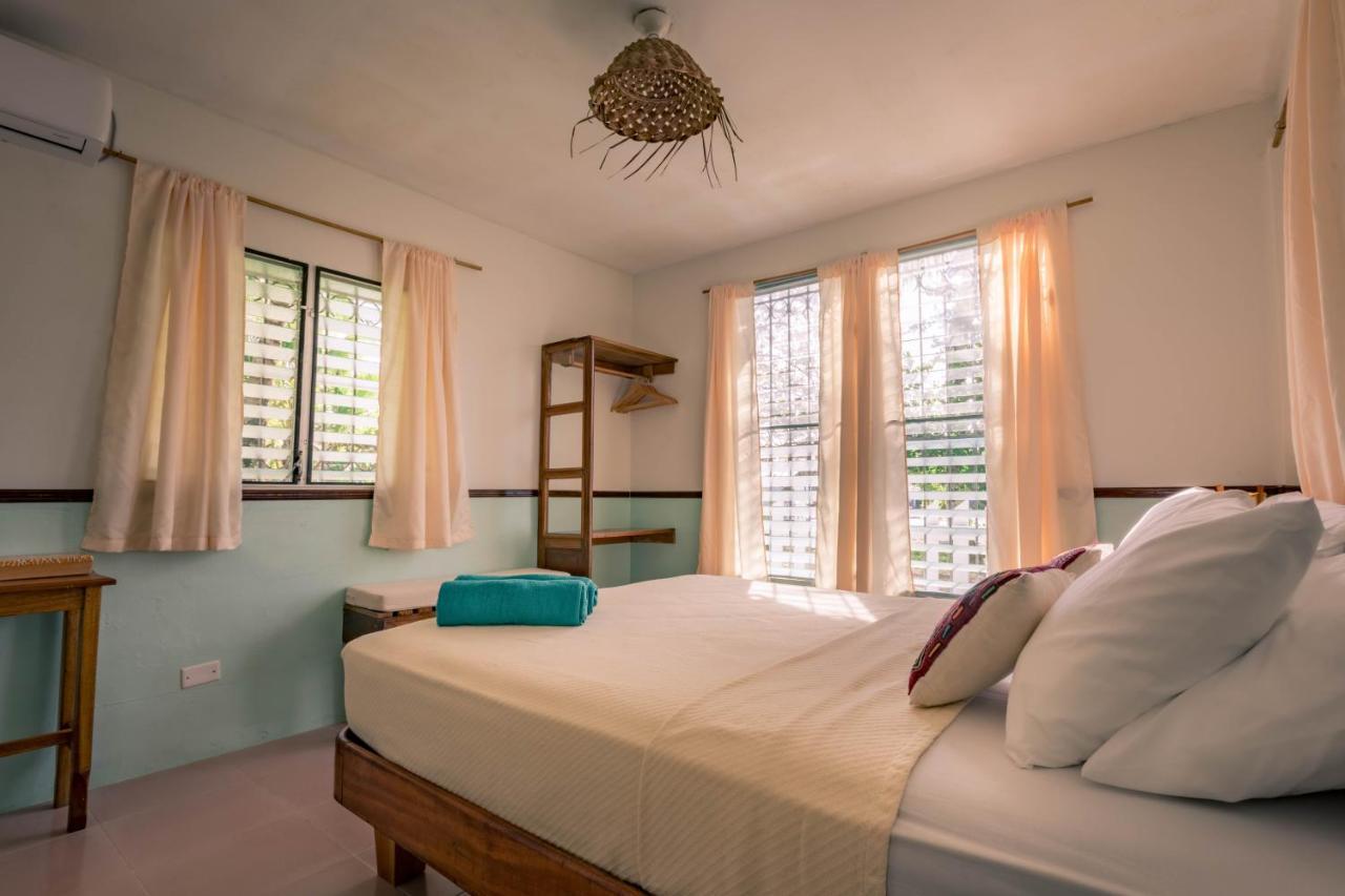 Dona Mara Gastro Hotel Bocas del Toro Eksteriør billede